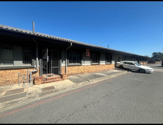 186M² INDUSTRIAL YARD TO LET IN BLACKHEATH INDUSTRIAL