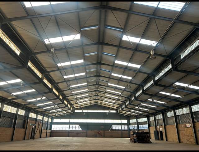 7,726M² WAREHOUSE TO LET IN MEADOWDALE