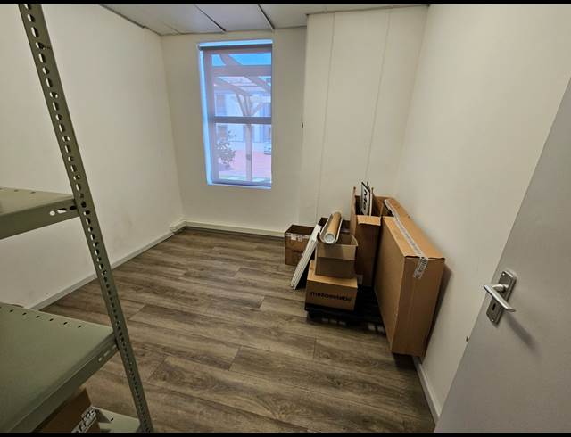 691M² OFFICE TO LET IN CENTURY CITY