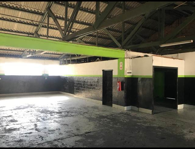 332M² WAREHOUSE TO LET IN BELLVILLE SOUTH