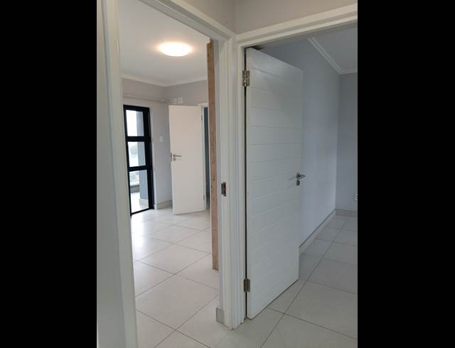2 BEDROOM APARTMENT TO LET IN UMHLANGA RIDGE