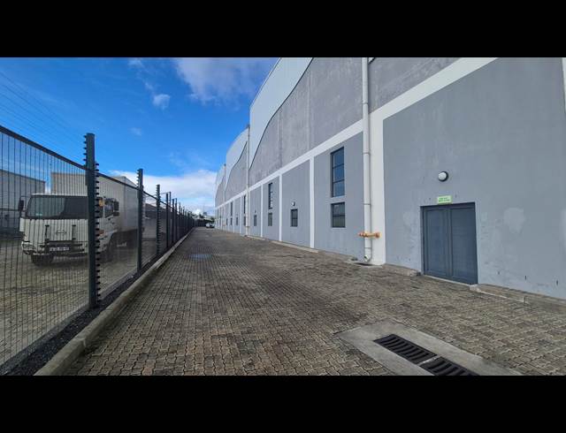 5,846M² WAREHOUSE TO LET IN AIRPORT INDUSTRIA