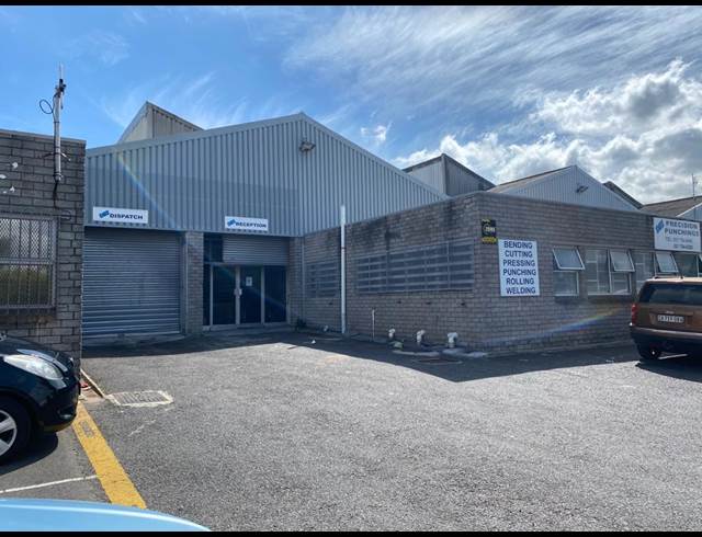 473M² MINI FACTORY TO LET IN OTTERY