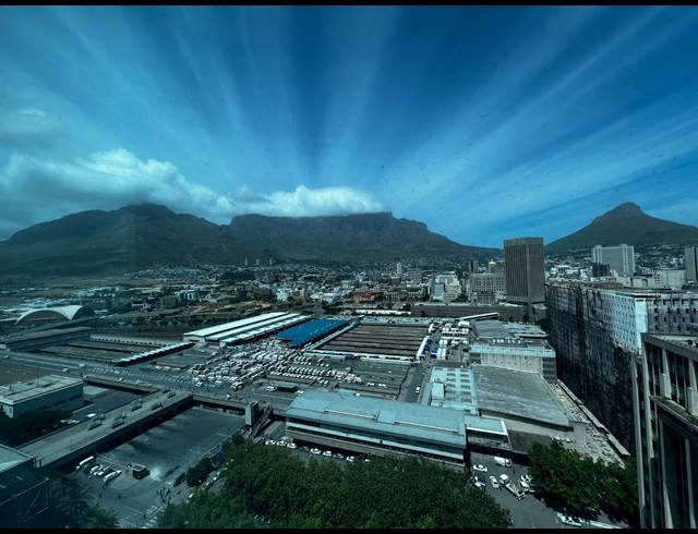 230M² OFFICE TO LET IN FORESHORE