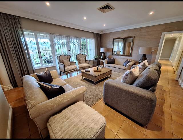 4 BEDROOM HOUSE TO LET IN UMGENI PARK