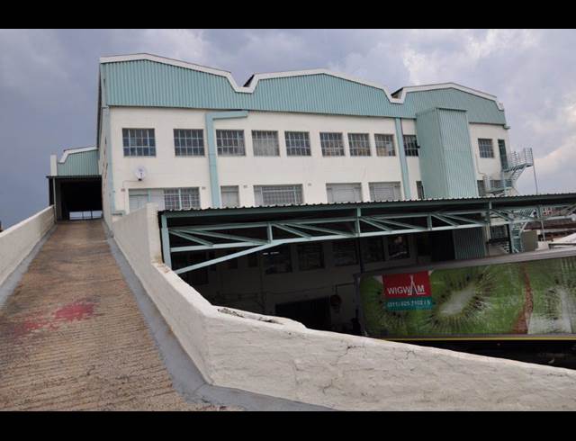 3,300M² WAREHOUSE TO LET IN GERMISTON CENTRAL