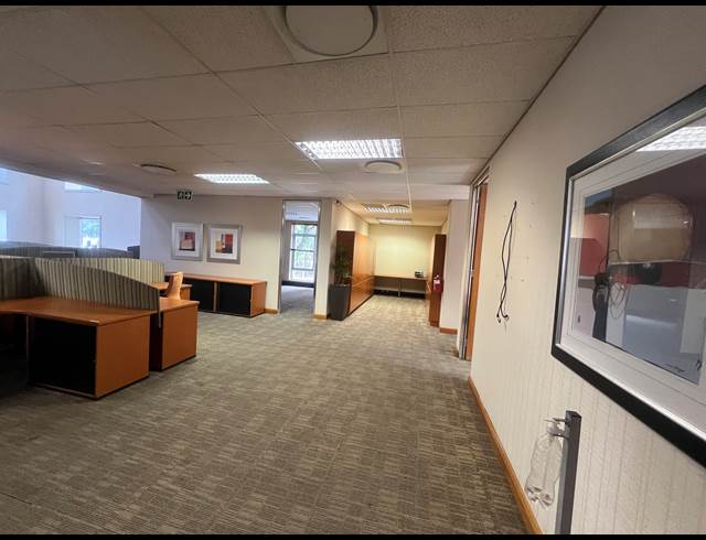 389M² OFFICE TO LET IN ILLOVO