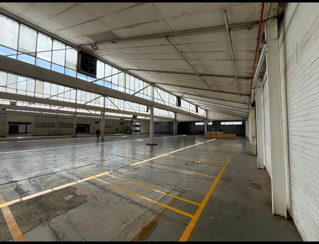 9,000M² WAREHOUSE TO LET IN NEW ERA