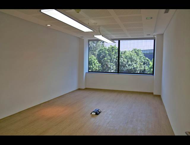 410M² OFFICE TO LET IN SANDOWN