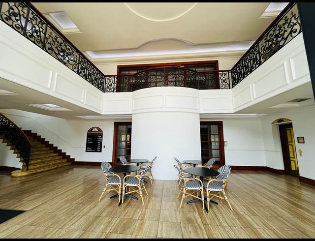 529M² OFFICE TO LET IN BRYANSTON