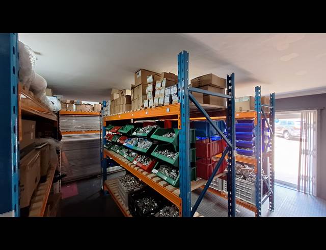 300M² WAREHOUSE TO LET IN KYA SANDS