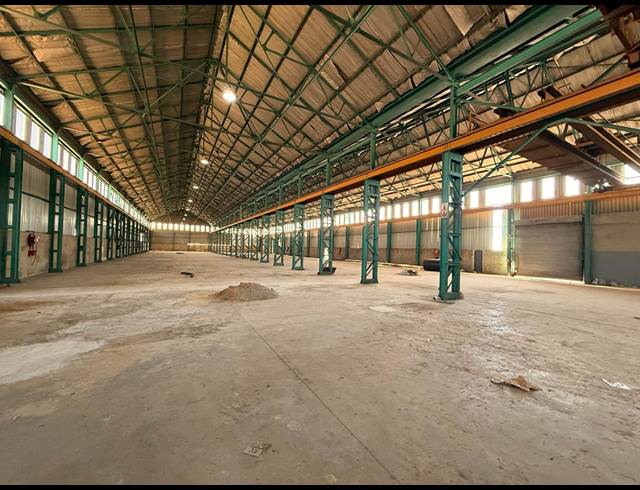4,000M² WAREHOUSE TO LET IN BOKSBURG EAST