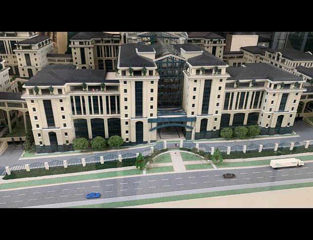 20M² SERVICED OFFICE TO LET IN SANDTON CENTRAL