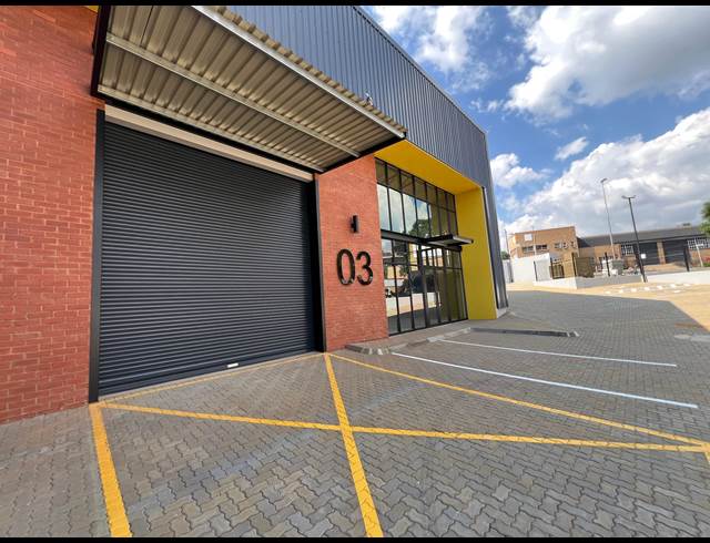 445M² WAREHOUSE TO LET IN STRIJDOMPARK
