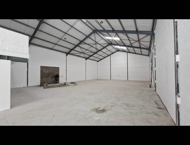 515M² WAREHOUSE TO LET IN KILLARNEY GARDENS