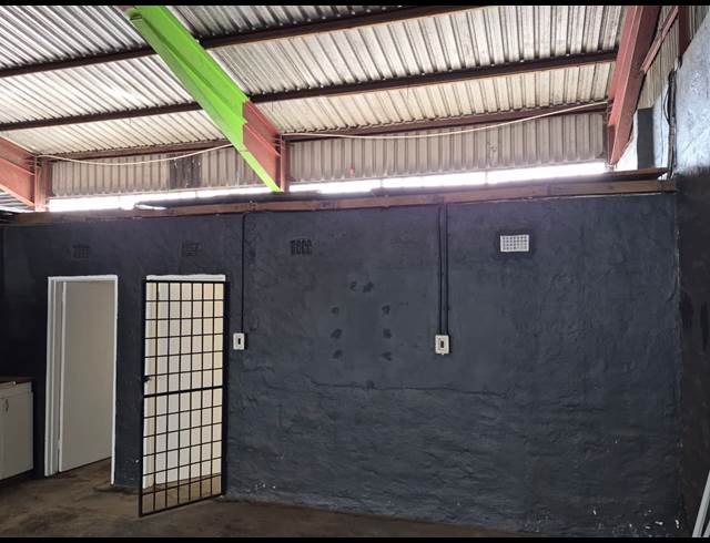 480M² WAREHOUSE TO LET IN GLEN ANIL