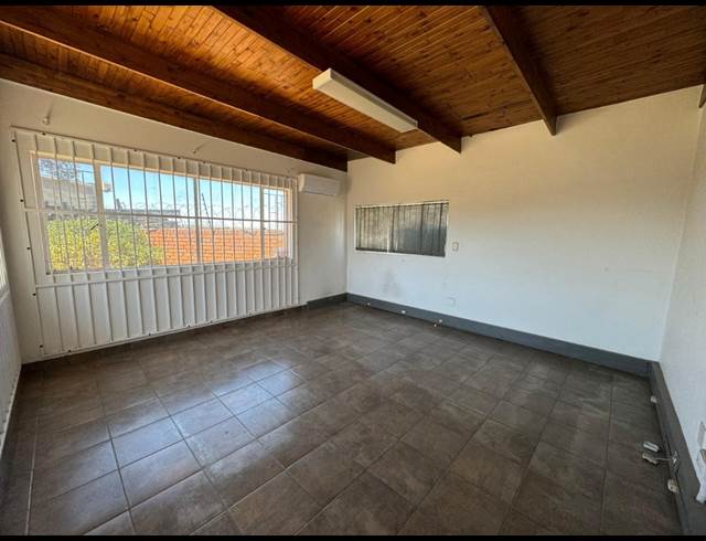 2,000M² INDUSTRIAL YARD TO LET IN CHAMDOR