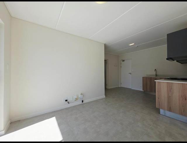 1 BEDROOM PROPERTY TO RENT IN GREENBAY ECO ESTATE