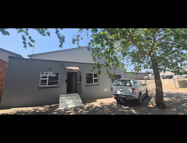 456M² WAREHOUSE TO LET IN ANDERBOLT
