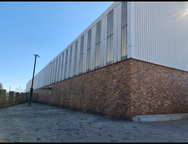 536M² WAREHOUSE TO LET IN WADEVILLE