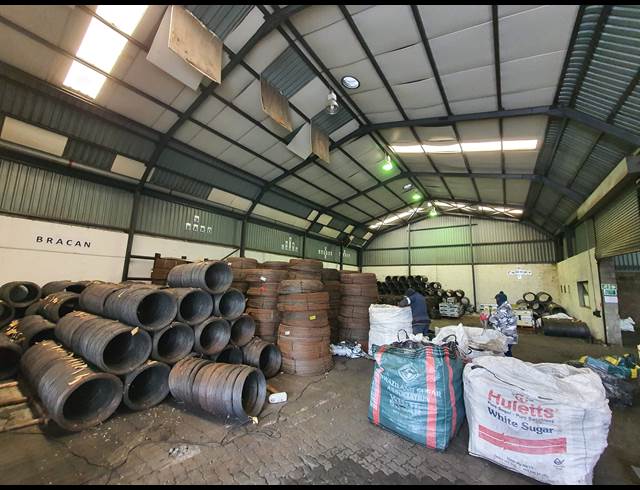 2,350M² FACTORY RENTED IN BRACKENFELL INDUSTRIAL