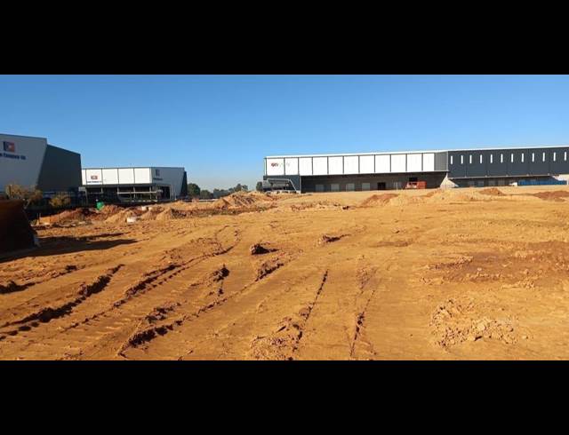 7,282M² WAREHOUSE TO LET IN JET PARK