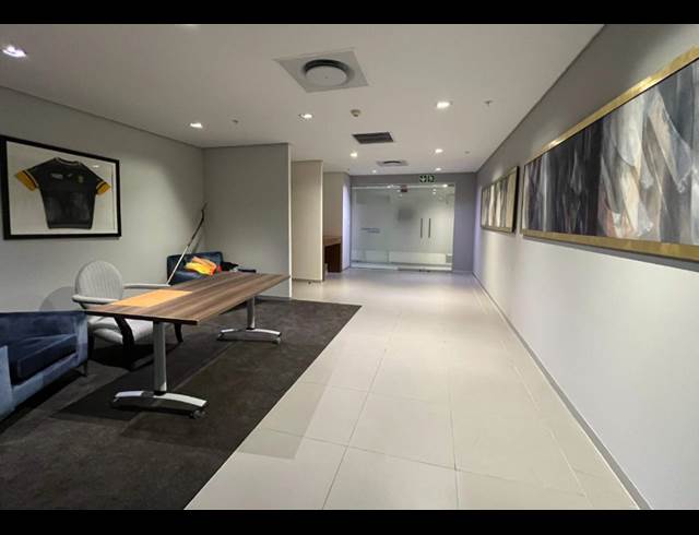 1,800M² OFFICE TO LET IN CAPE TOWN CITY CENTRE