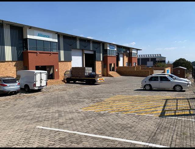 4,917M² WAREHOUSE TO LET IN LASER PARK