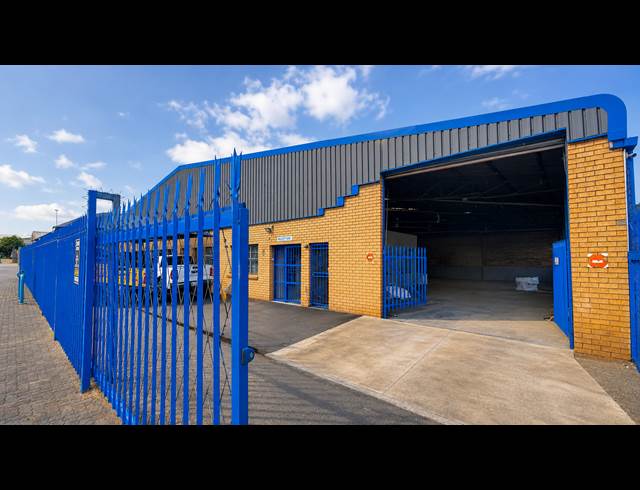 440M² WAREHOUSE TO LET IN WADEVILLE