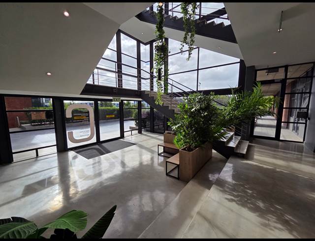 1,048M² OFFICE TO LET IN OBSERVATORY