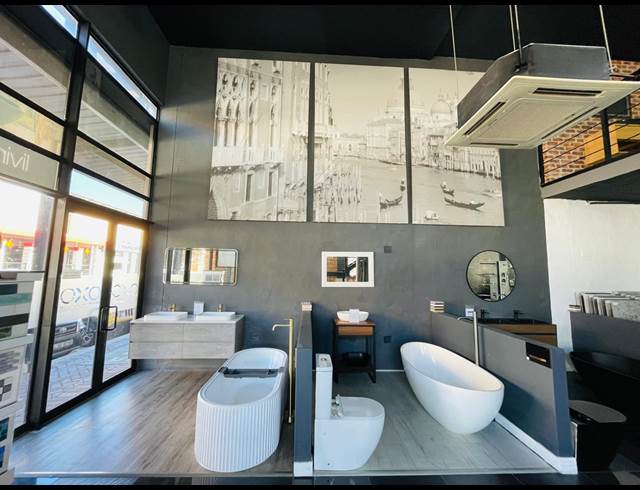 320M² RETAIL TO LET IN FOURWAYS