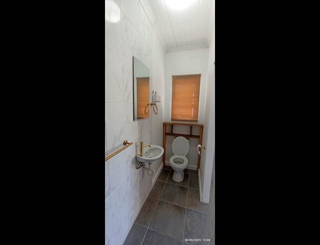 3 bed property to rent in ROUX PARK