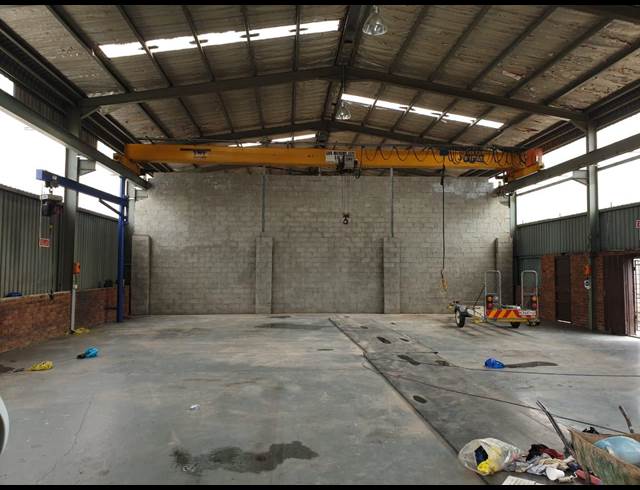 750M² WAREHOUSE RENTED IN WADEVILLE