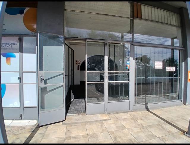 160M² RETAIL TO LET IN WHITE RIVER CENTRAL