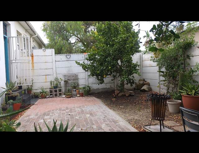 2 bed property to rent in OBSERVATORY