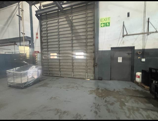 2,443M² WAREHOUSE TO LET IN EPPING INDUSTRIAL