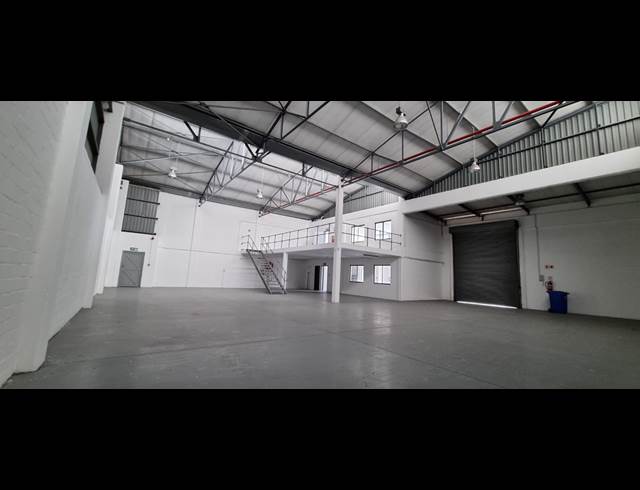 480M² WAREHOUSE TO LET IN AIRPORT INDUSTRIA