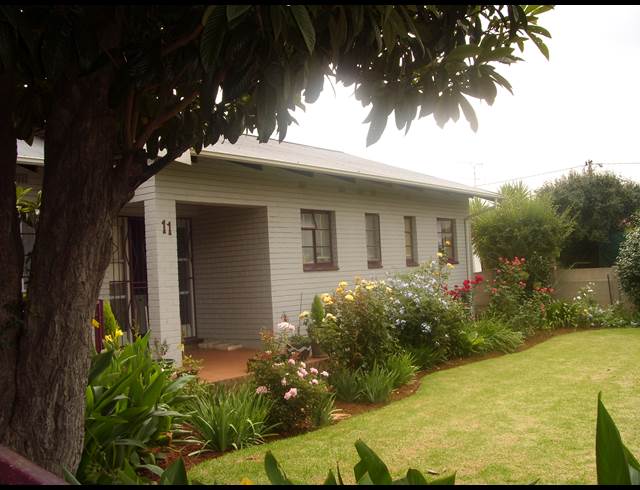 Beautiful and Well Maintained Home