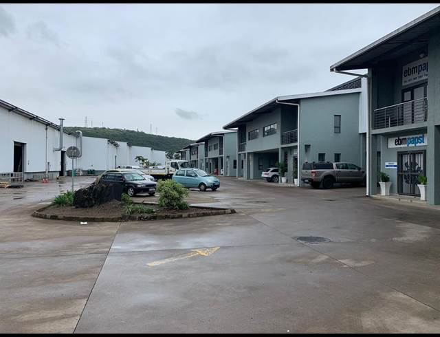 378M² WAREHOUSE TO LET IN RIVERHORSE VALLEY
