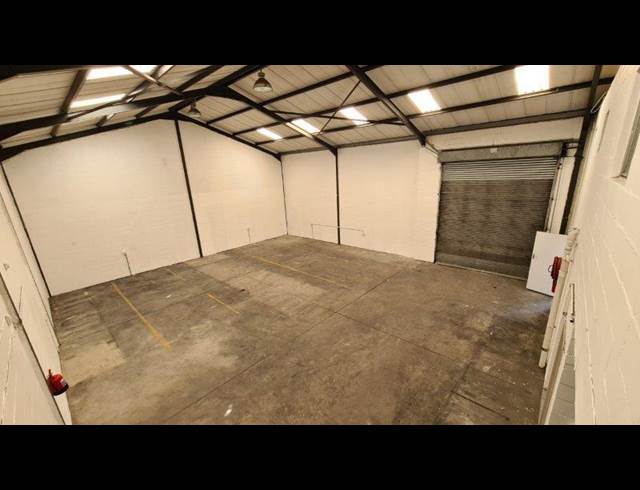 297M² WAREHOUSE TO LET IN KILLARNEY GARDENS