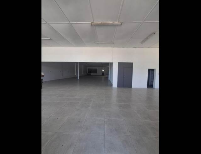 690M² RETAIL TO LET IN OUDTSHOORN CENTRAL