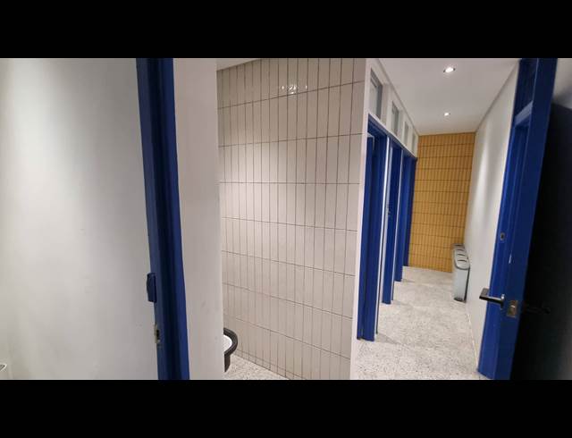 307M² OFFICE TO LET IN WOODSTOCK