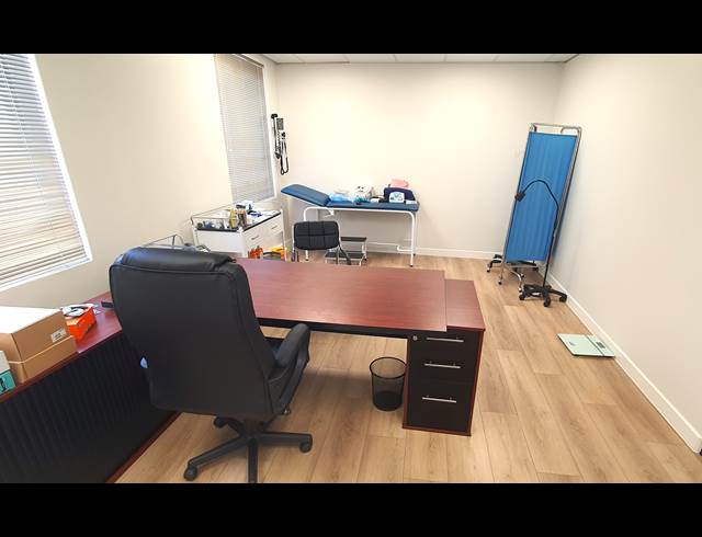 22M² OFFICE TO LET IN PAARL CENTRAL
