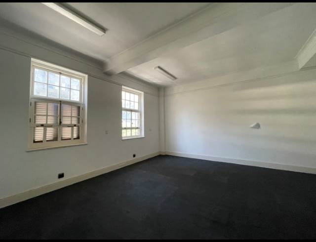 8,423M² BUILDING TO LET IN CAPE TOWN CITY CENTRE