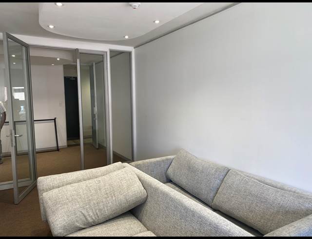 64M² OFFICE TO LET IN CAPE TOWN CITY CENTRE