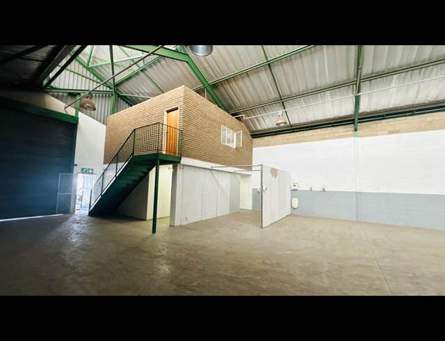 398M² WAREHOUSE TO LET IN ROBERTVILLE