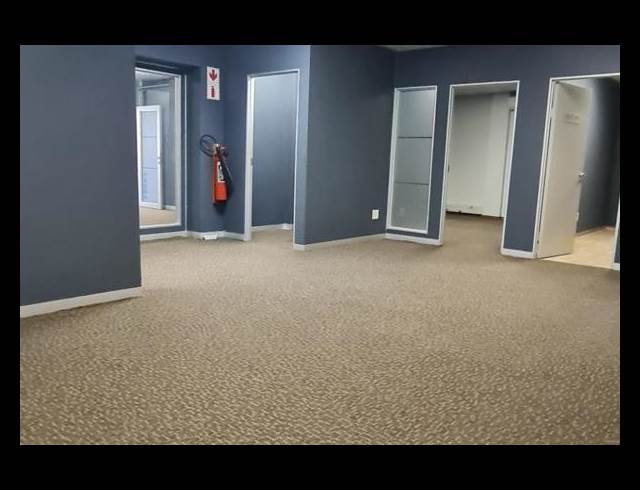 BUSINESS PROPERTY TO RENT IN KRUGERSDORP CENTRAL