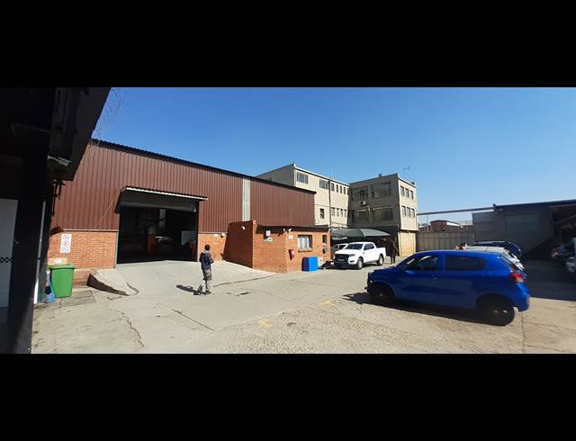 3,000M² WAREHOUSE TO LET IN PRETORIA WEST