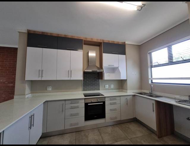 2 BEDROOM PROPERTY TO RENT IN BROOKLYN