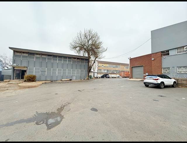 1,522M² WAREHOUSE TO LET IN WADEVILLE